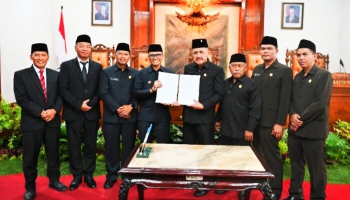 DPRD Tulungagung Gelar Paripurna Penetapan Bupati dan Wakil Bupati Terpilih