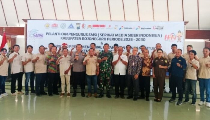 SMSI Bojonegoro Lantik Pengurus dan Anggota di Pendapa Malowapati