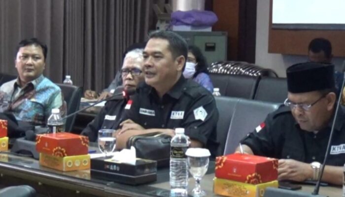 KTNA dan Komisi B DPRD Jatim Bahas Rencana Perubahan Distribusi Pupuk dan HPP Gabah