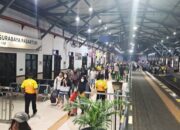 Banjir Surut, Jalur Kereta Utara Surabaya Kembali Dibuka