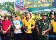 Cegah Tanggul Jebol TNI – Polri dan Warga Bahu Membahu Tanam Pohon