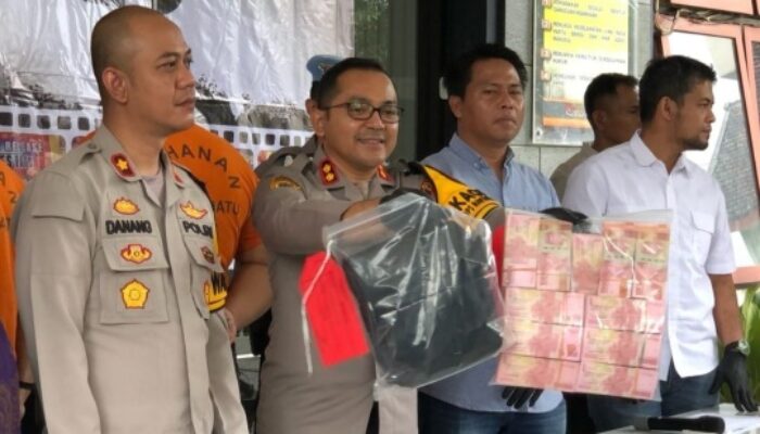 Peras Pengasuh Ponpes, Oknum Wartawan dan Pegiat Perlindungan Anak Terjaring OTT Polres Batu