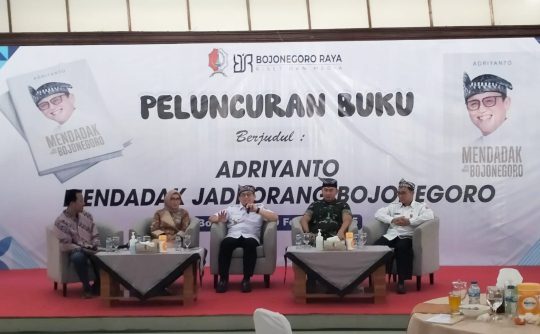 Buku
