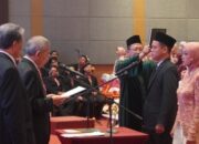 3.730 Guru PPG Unusa Dilantik, Rektor Tekankan Pentingnya Karakter