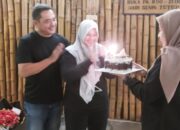 Malam Penuh Kasih dan Kejutan Manis Ulang Tahun Wiwin Sumrambah di Jombang