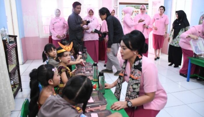 Pengurus YKB Jatim Pantau MBG di TK Kemala Bhayangkari 53 Madiun Kota