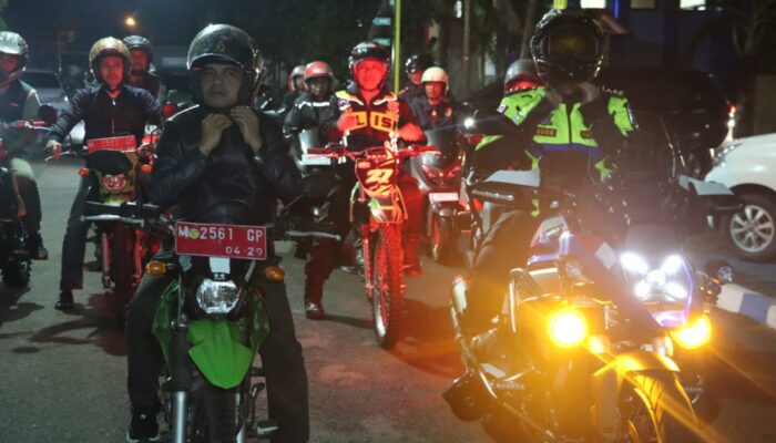 Jaga Kamtibmas, Kapolres dan Bupati Bangkalan Patroli Jelang Sahur
