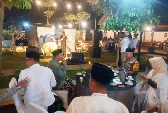 Awak media