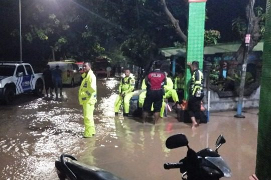 Hujan Deras