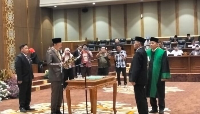 DPRD Bojonegoro Ambil Sumpah Jabatan PAW Anggota dari Fraksi Gerindra