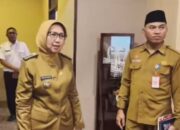 Kembalikan Barang di Kantor Bupati, Bupati Indah: “Mau Kerja Tenang, Tanpa Mikir Utang”