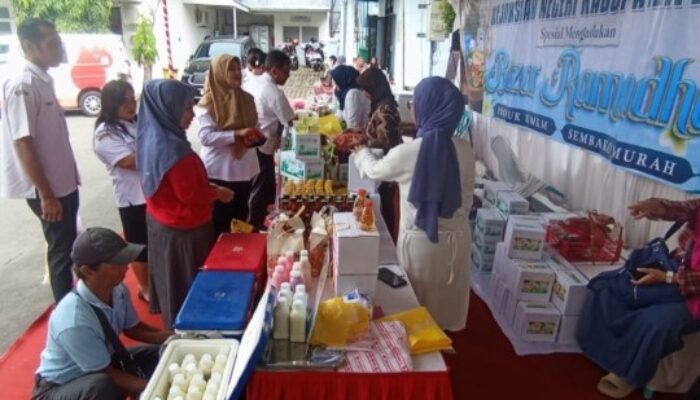 Gelar Bazar Ramadan, Kejari Blitar : Kami Siapkan Paket Sembako Murah