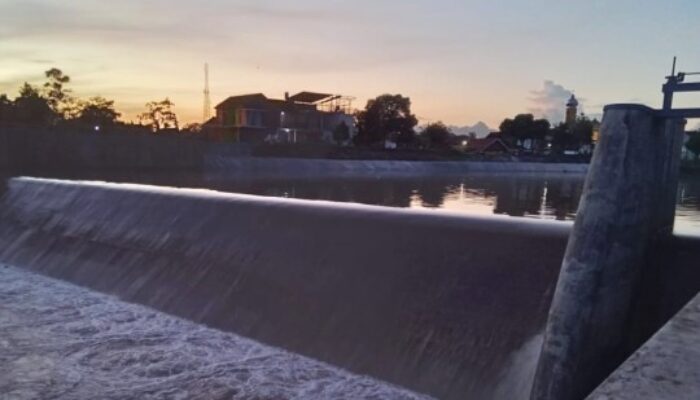 Debit Air Dam Gambiran Turun 30 Persen, Petani Khawatir Sawah Kekeringan
