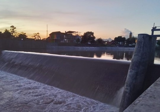 Dam