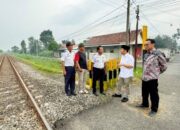 Wagub Emil Warning Agar Waspada Lintasan Rel KA Tanpa Palang Pintu