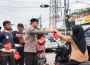 Forkopimca Jatirejo dan Perguruan Silat Bersatu Tebar Takjil dan Bukber