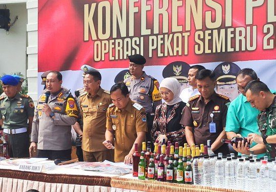 Operasi Pekat