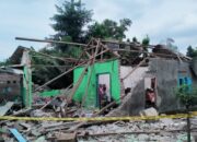 Blaar ! Mercon Meledak, Hancurkan Rumah di Kediri Satu Orang Terluka Parah