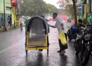 Peduli Sesama di Bulan Penuh Berkah, PWI Bondowoso Bagikan Puluhan Takjil