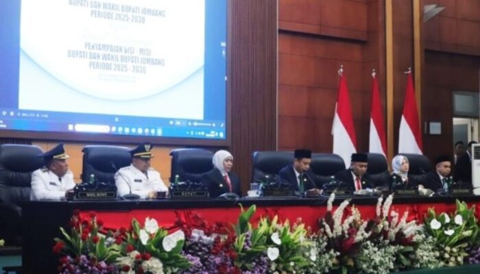 Sertijab Bupati Jombang, Warsubi Beberkan 8 Program Prioritas