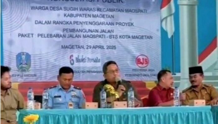 Agus Black Hoe Dorong Pentingnya Pelebaran Jalan Maospati – Magetan