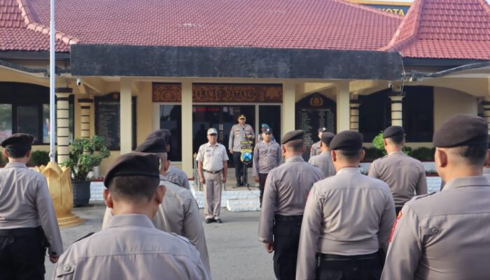 Apel Perdana, Kapolres Madiun Kota Tekankan Layanan Prima