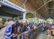 123.000 Lebih Penumpang Jubeli KA Daop 8 Surabaya