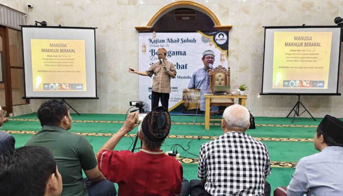 Ustaz Agus Mustofa Tekankan Pentingnya Akal Sehat dalam Beragama