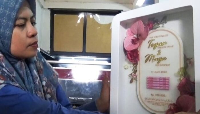 Musim Hajatan Jadi Berkah Perajin Mahar Pernikahan di Jombang
