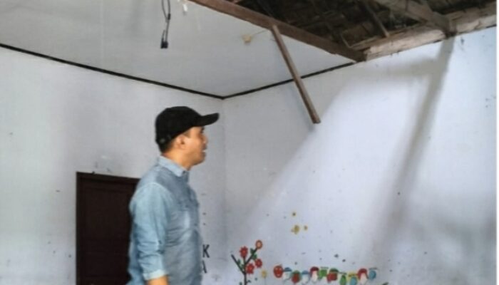 Komisi A DPRD Magetan Sidak Sekolah Rusak, Disdikpora Dipertanyakan