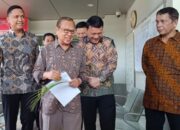 Uskup Agung Jakarta Jenguk Hasto di Rutan KPK