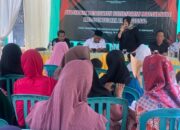 Ratusan Emak-emak Kerubuti Wiwin Sumrambah Bahas Budaya