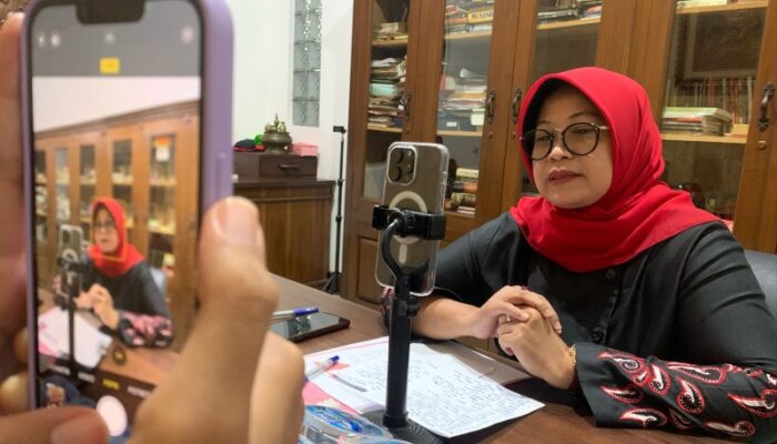 Wiwin Isnawati, Kartini Asal Jombang, dari Penjual Beras Hingga Parlemen