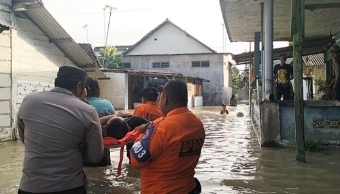 Satu Orang Warga Ledok Harus Dievakuasi Akibat Sungai Bengawan Solo Meluap