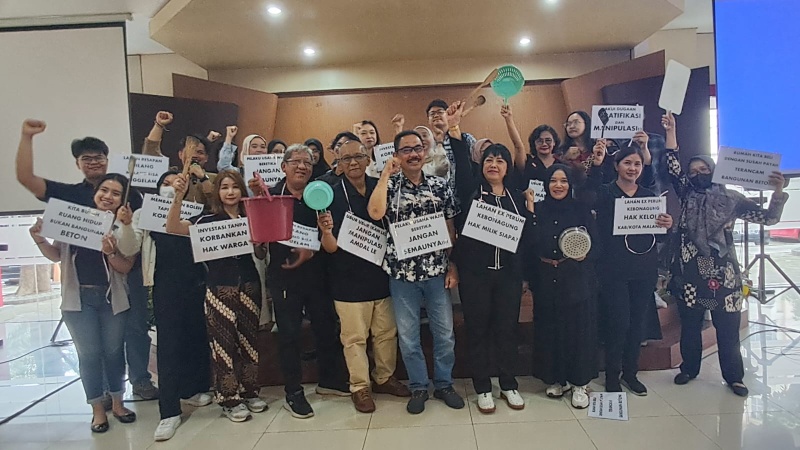Kejanggalan izin