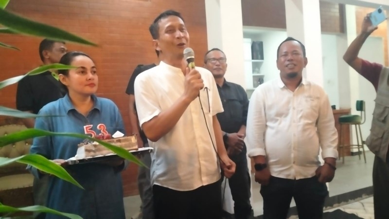 gathering