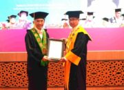 Unusa Kukuhkan Profesor Syamsul Ghufron Jadi Guru Besar Pendidikan Bahasa Indonesia