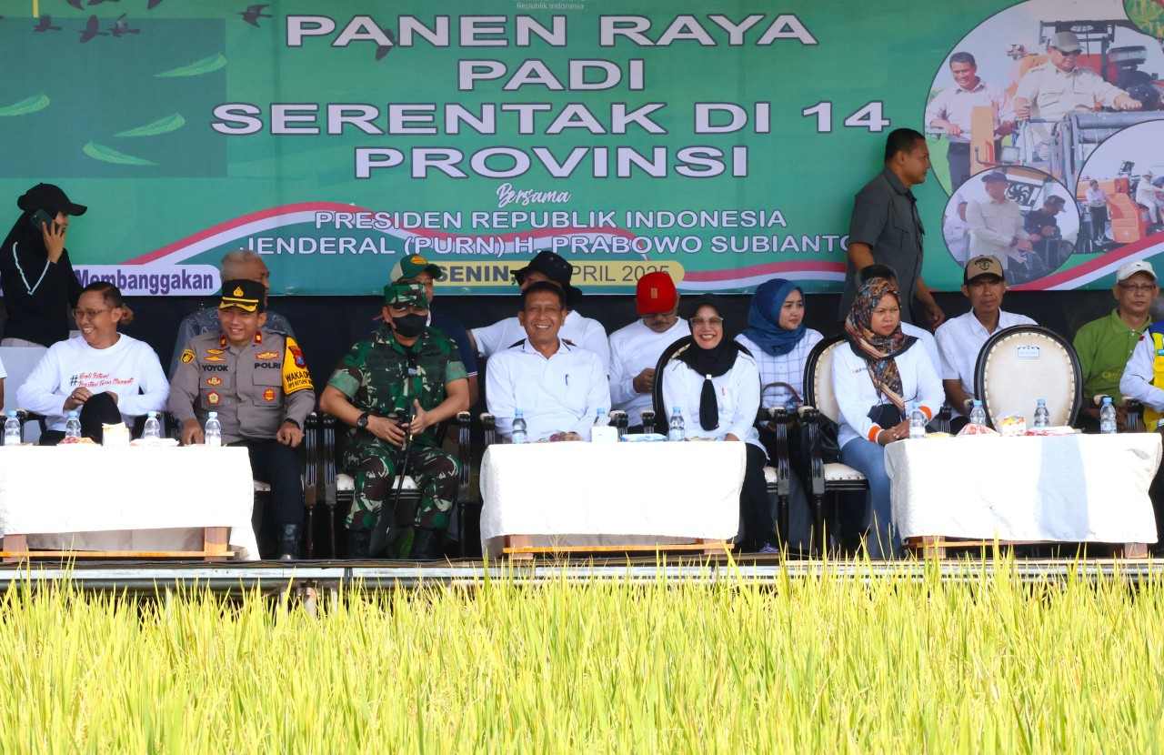 100 Hari Kerja