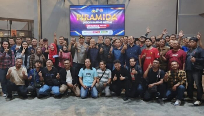 Sinergi Media, Kapolres Madiun Kota Gelar Piramida di Cafe Garasi