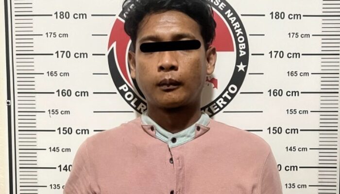 Jual Nasi di Depan, Sabu di Belakang: Satresnarkoba Bongkar Modus Tersangka di Mojokerto