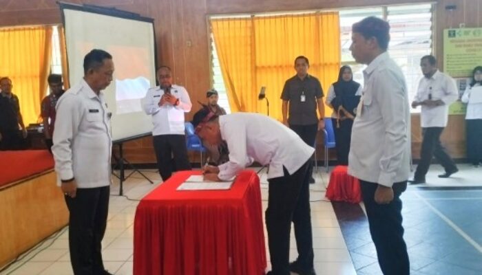 Gelar Serah Terima dan Pisah Sambut Kalapas Kelas IIA Bojonegoro