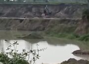 Penambang Pasir Haji Imron dan Irfan di Desa Sawen Bojonegoro Kebal Hukum