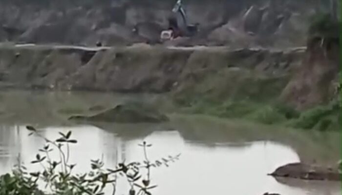 Penambang Pasir Haji Imron dan Irfan di Desa Sawen Bojonegoro Kebal Hukum