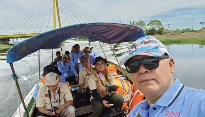 40 Wartawan PWI Sumsel Wisata Telusur Sungai di Ogan Ilir