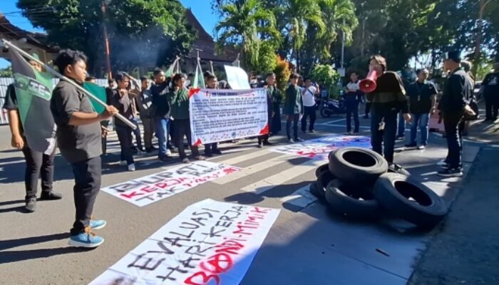 Berikut Catatan Hitam 100 Hari Kinerja Subandi-Mimik