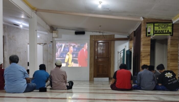 Nobar di Masjid Al-Haq, Timnas Indonesia Tumbang dari Jepang