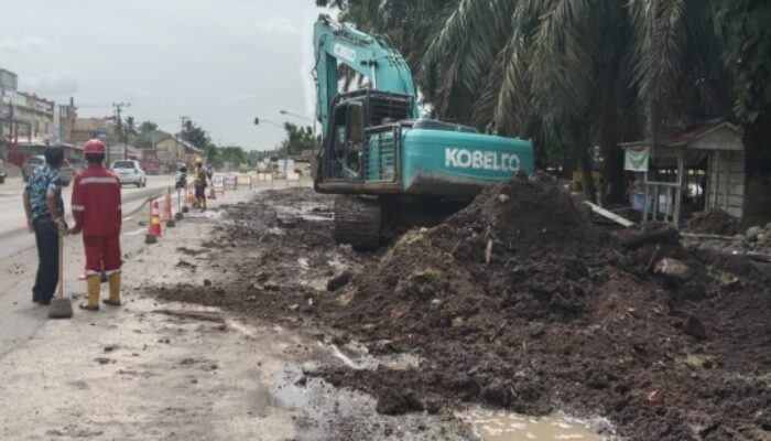 Proyek Siring di Depan Terminal Ogan Ilir Bodong