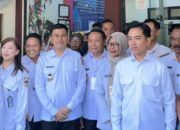 Wapres Gibran Rakabuming Raka Kunjungi Puskesmas Sukorejo, Tinjau Layanan Kesehatan Gratis