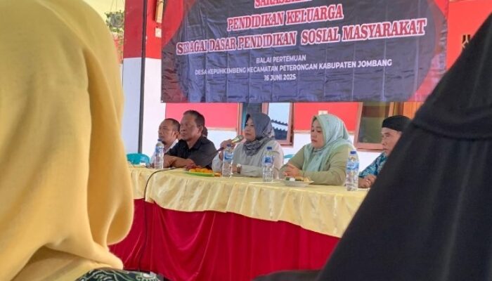 Anggota DPRD Jatim Wiwin Sumrambah Ajak Warga Jombang Kembangkan Literasi Anak Sejak Dini
