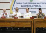 KPU dan Bakesbangpol Sidoarjo Gencar Beri Pendidikan Politik Bagi Pemilih Pemula